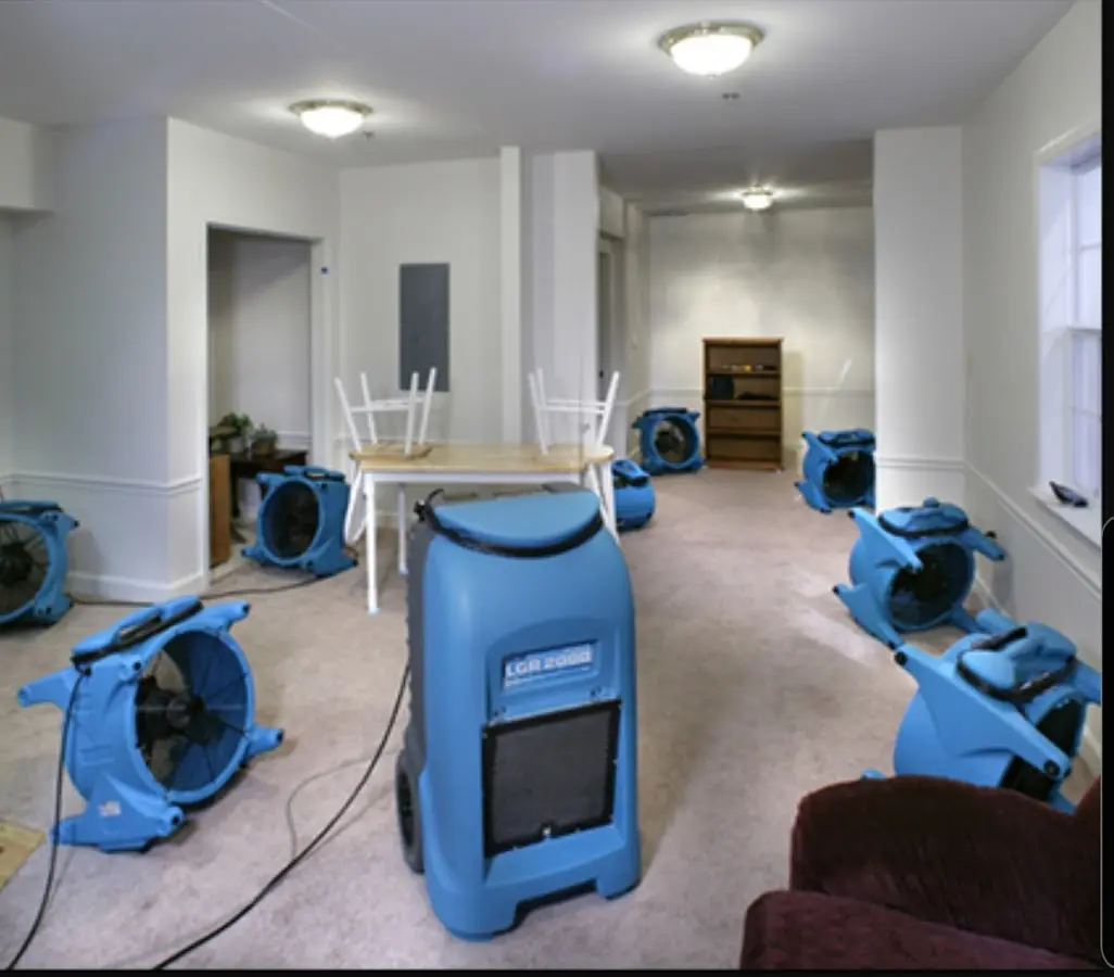 Air movers and dehumidifier setup for Water Extraction & Removal in Northlake