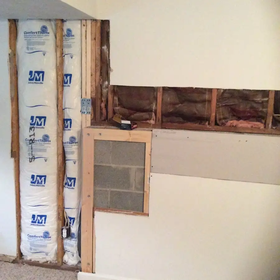 Wall insulation replacement during Basement Flood Cleanup in Northlake